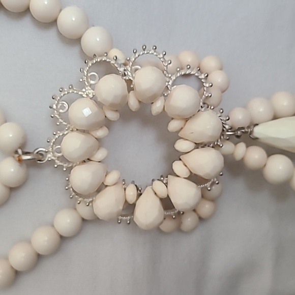 Fun necklace - Picture 3 of 5